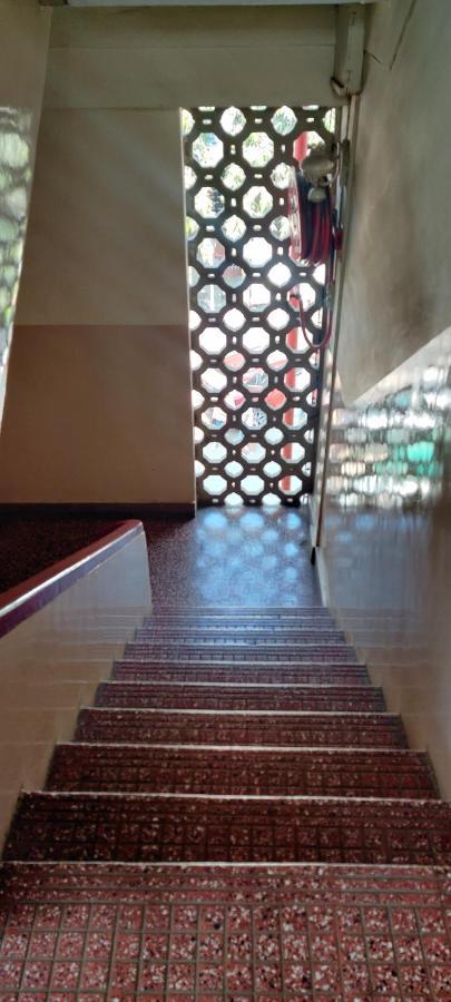 Solanki Guest House Colhapur Exterior foto