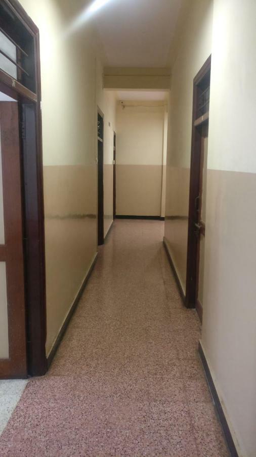 Solanki Guest House Colhapur Exterior foto